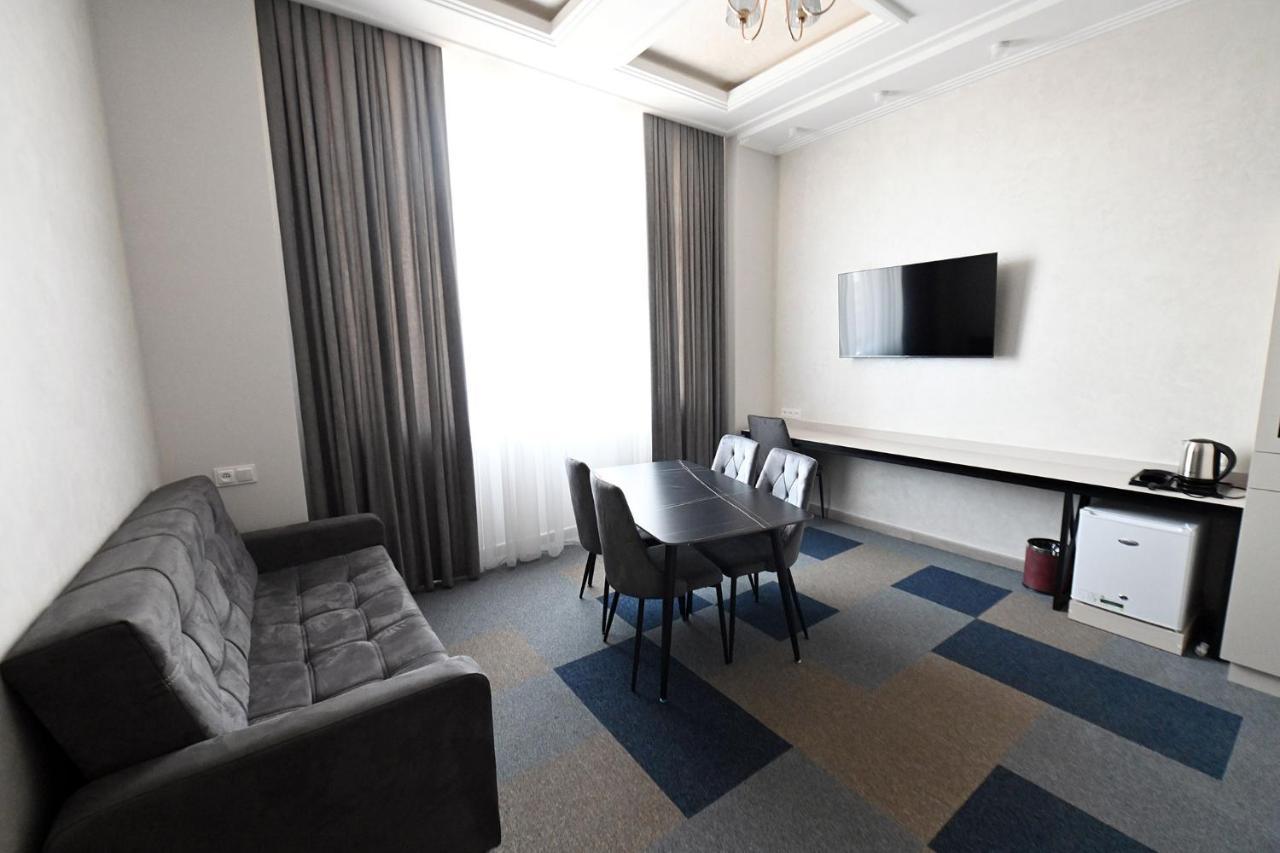 Prime Hotel Gyumri Extérieur photo